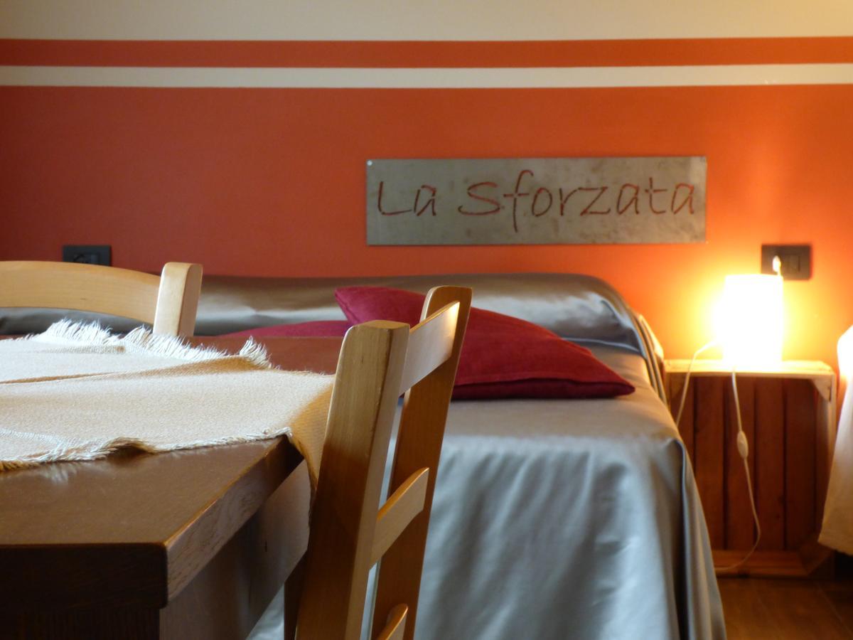 Agriturismo La Sforzata Collegno Luaran gambar