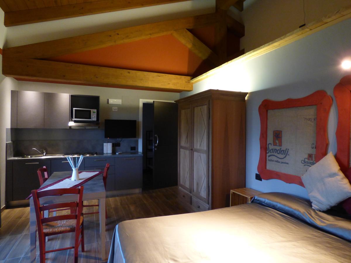 Agriturismo La Sforzata Collegno Luaran gambar